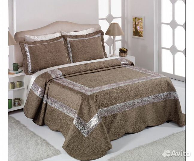 Покрывало на кровать