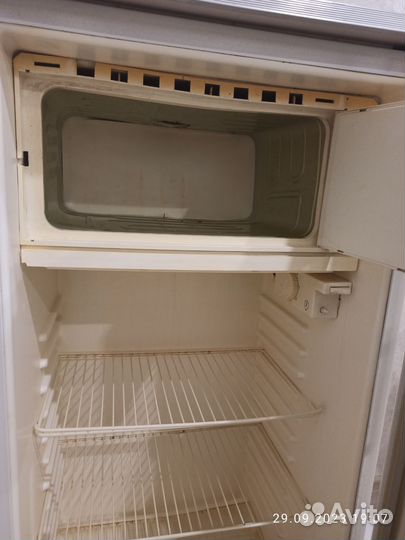 Холодильник б/у