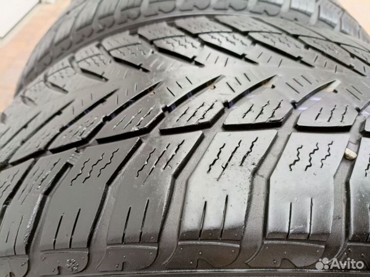 Goodyear UltraGrip 235/55 R17 103V