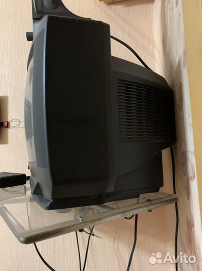 Телевизор samsung