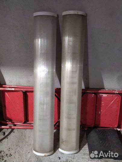 Два плафона на 2 лампы каждый(оба за 400)