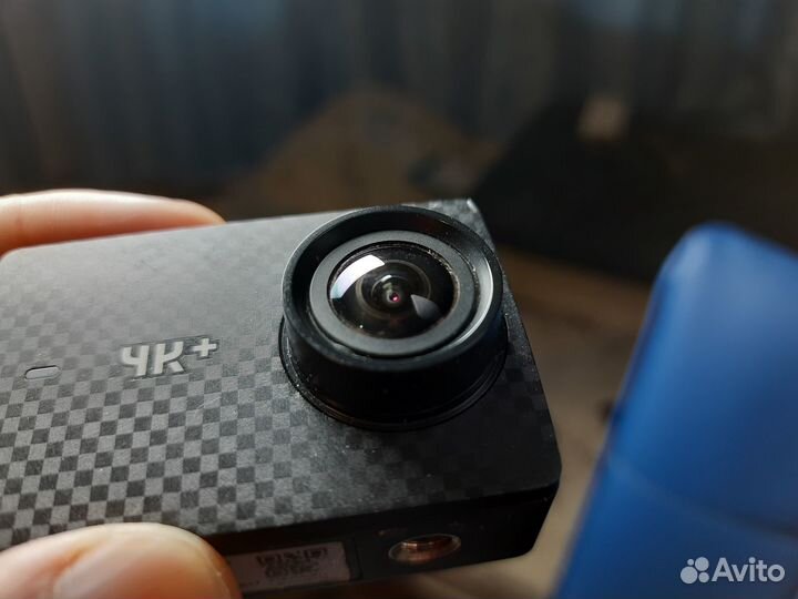 Экшен камера xiaomi yi 4k+
