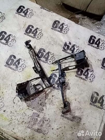 Кронштейны фар для BMW 3-series F30