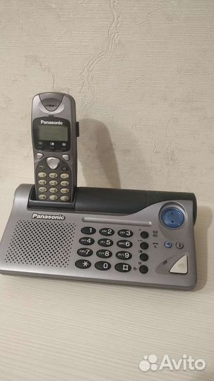 Радиотелефон Panasonic