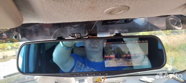 Видеорегистратор зеркало с камерой заднего вида