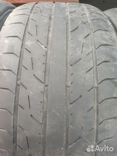 Toyo DRB 225/45 R17 94W