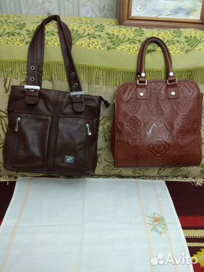 Осталась одна сумка, светлая из натуральной кожи