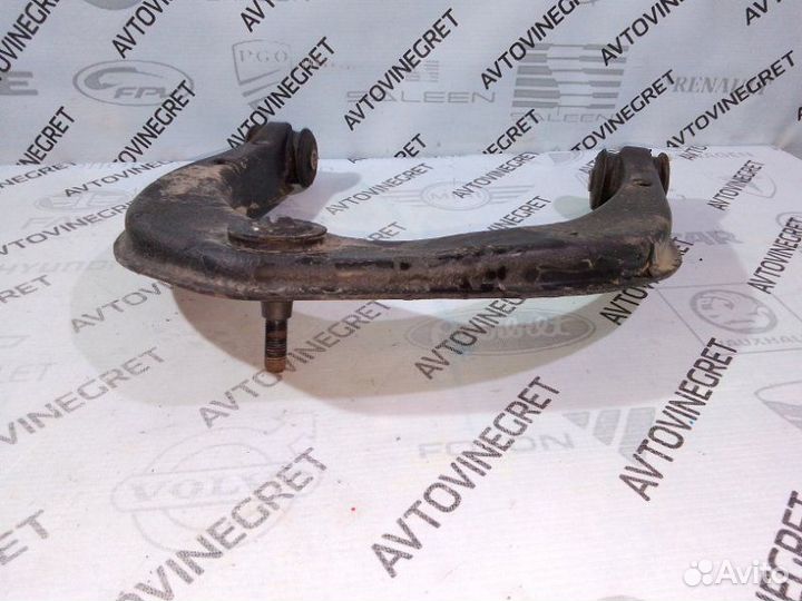 Рычаг передний правый верхний volkswagen Amarok