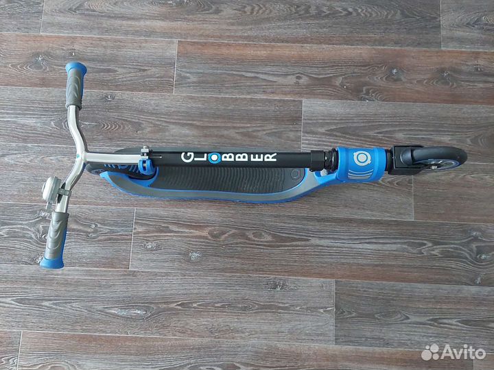 Самокат Globber двухколесный