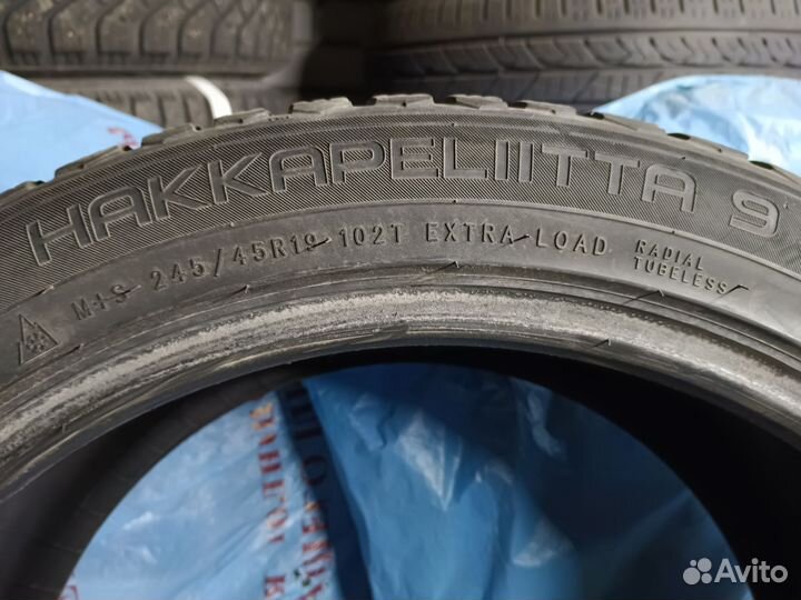 Nokian Tyres Hakkapeliitta 9 245/45 R19 102T