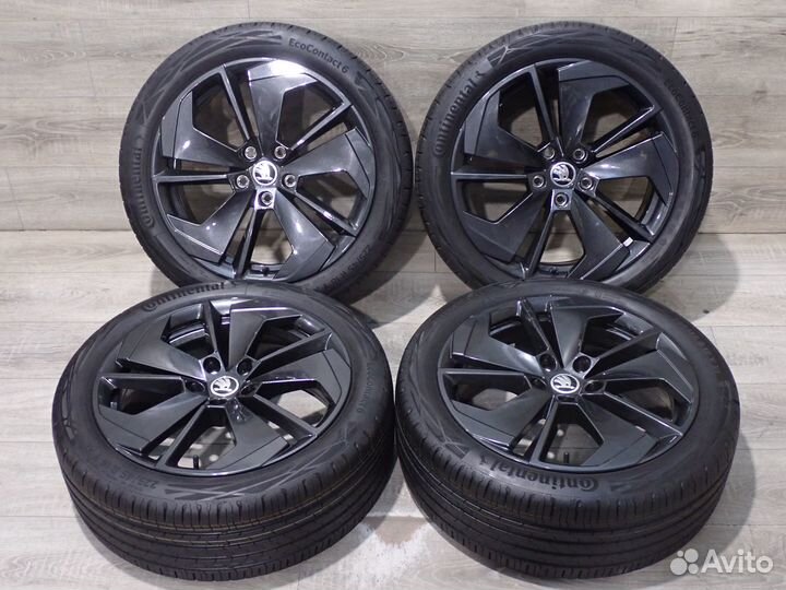 Комплект оригинальных колес R18 Skoda Octavia