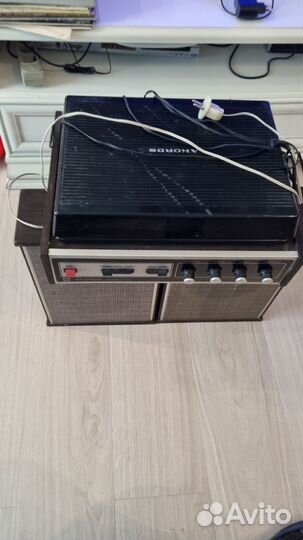 Проигрыватель винила