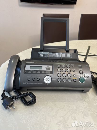 Телефон факс Panasonic KX-FC258RU