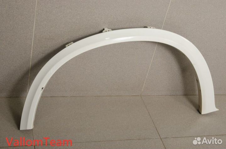 Лот DM105 Расширители (фендеры) передних крыльев B