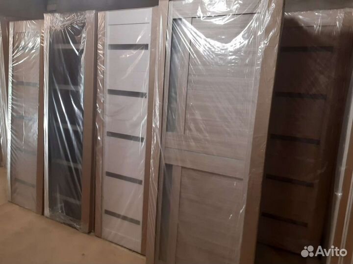 Двери межкомнатные с коробкой новые