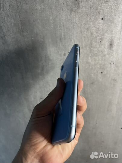 iPhone Xr, 128 ГБ