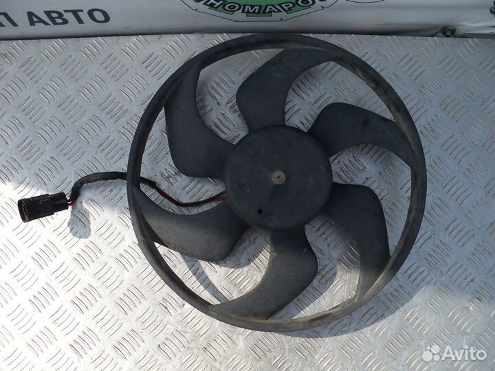 Вентилятор охлаждения Peugeot 307 2003г