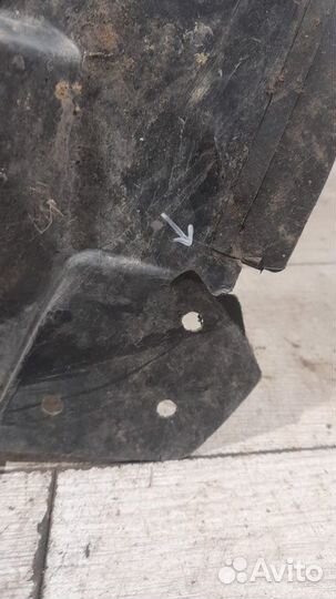 Подкрылок передний правый Mercedes Gle Class C 292