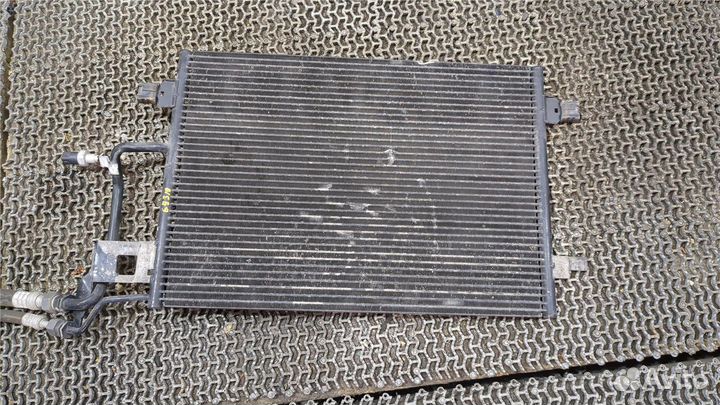 Радиатор кондиционера Volkswagen Passat 5, 1999