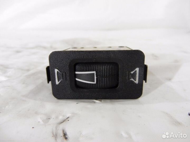 BMW E30 Speaker Balance Control Switch 1368769