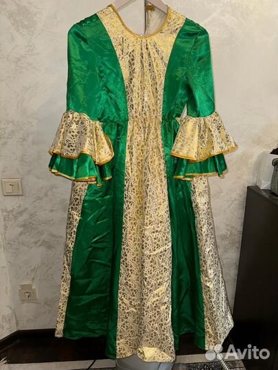 Десткий карнавальный костюм - принцесса