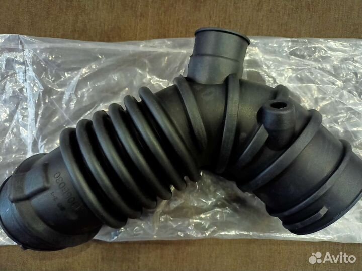 Новый Патрубок воздушного фильтра гофра Outlander