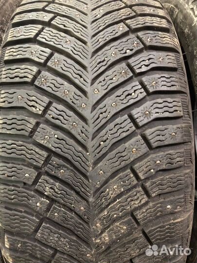 Michelin X-Ice North 4 245/50 R18 104T