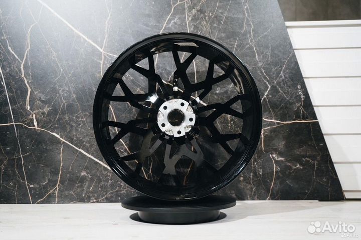 Кованные диски R22 Audi RS3