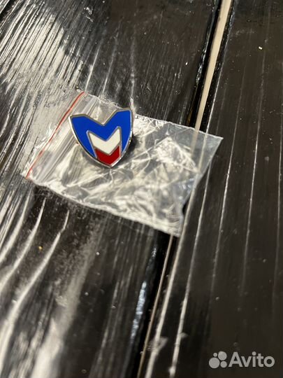 Значок marusia оригинал в идеальном состоянии