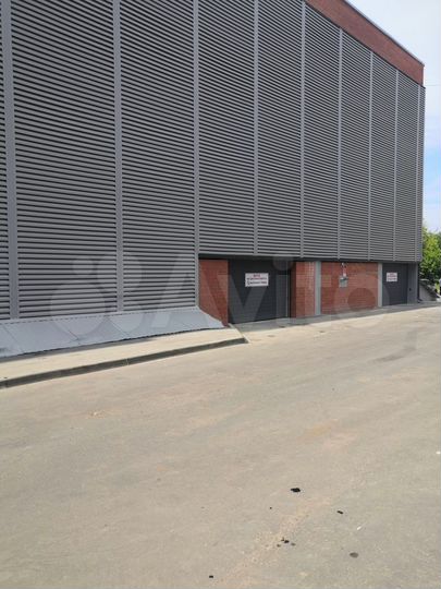Машиноместо, 14 м²