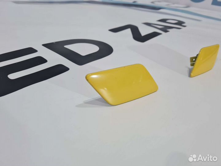 Крышка фароомывателя Skoda Rapid