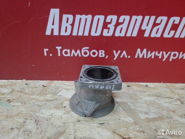 Флянец дроссельной заслонки Renault Logan