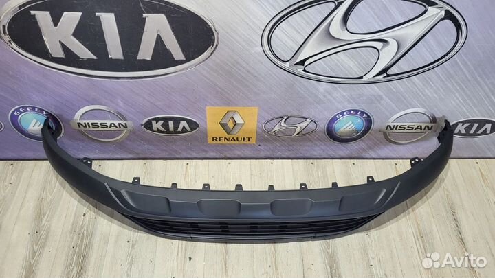 Спойлер бампера накладка Renault arkana