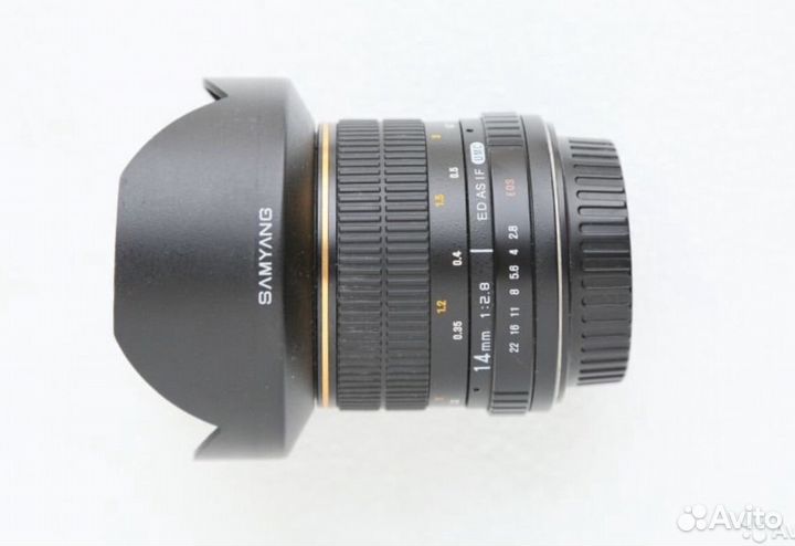 Объектив Samyang 14mm f/2.8 ED AS IF UMC Canon