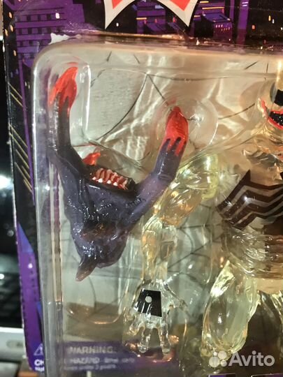 Venom White Spider man