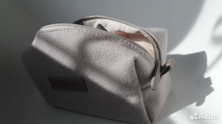 Косметичка clarins и kuchenland