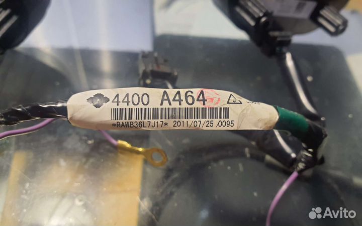 Кнопки управления круиз контролем Митсубиси