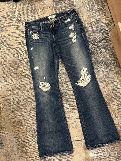 Джинсы рваные abercrombie
