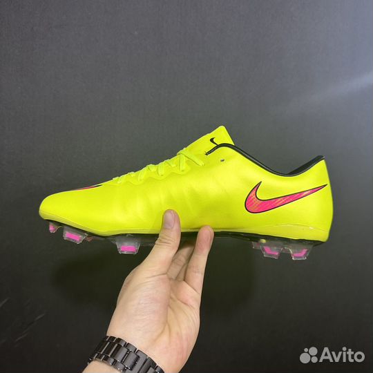 Легендарные бутсы Nike Mercurial Vapor CR7