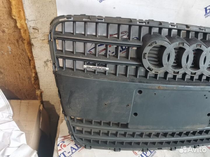 Решетка радиатора Audi Q7 4L (2005—2009)