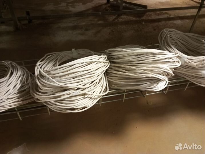 Витая пара 5е категории. 8 жил. Патчкорд