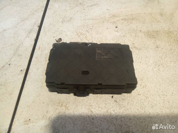 Блок управления Toyota Avensis (T220) AT220L 2000