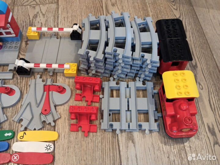 Lego duplo поезд