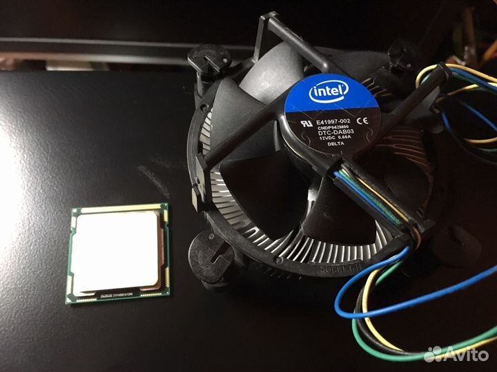 Процессор intel Core i3 530 socket1156