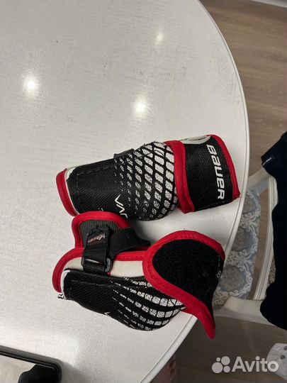 Налокотники хоккейные детские bauer