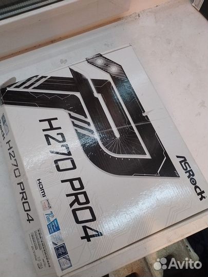 Материнская плата