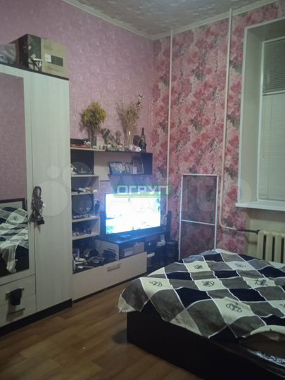 Комната 27 м² в 2-к., 1/5 эт.