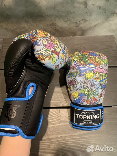 Боксерские перчатки Top King