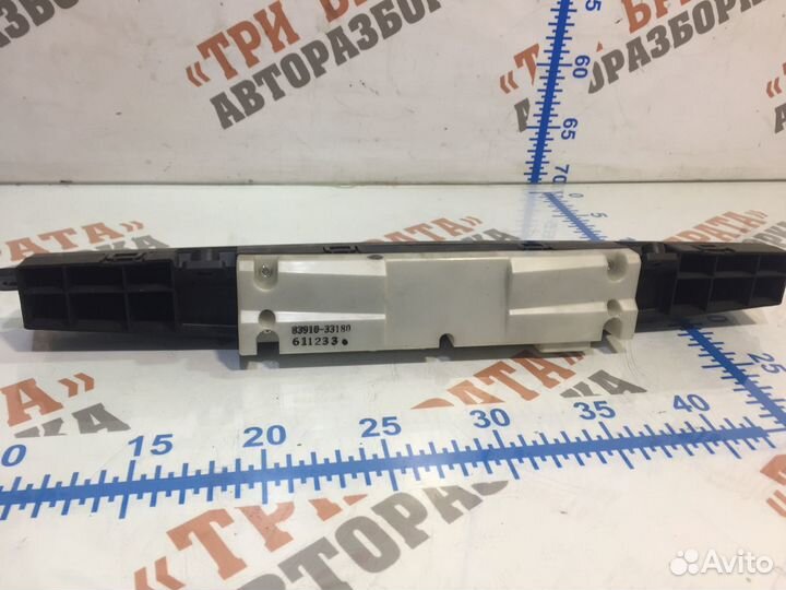 Тойота Камри Монитор