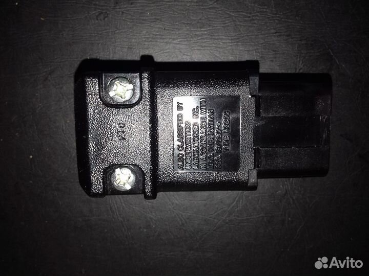 Силовые вилки hubbell